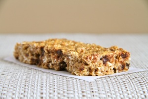 Chewy-Protein-Granola-Bar